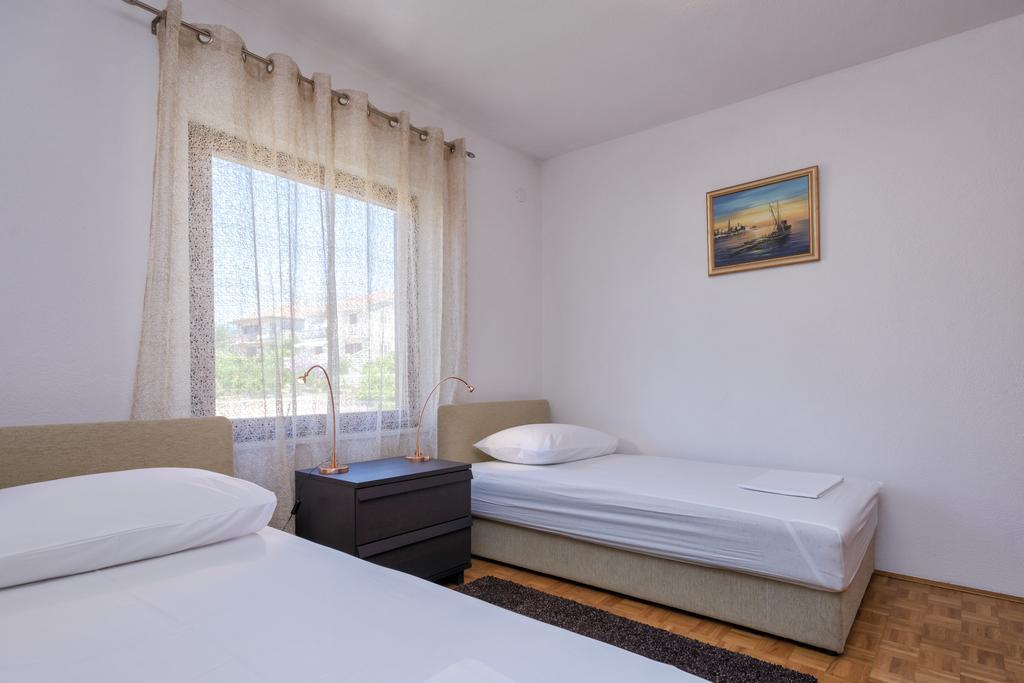 Mi Apartment Stari Grad  Zewnętrze zdjęcie