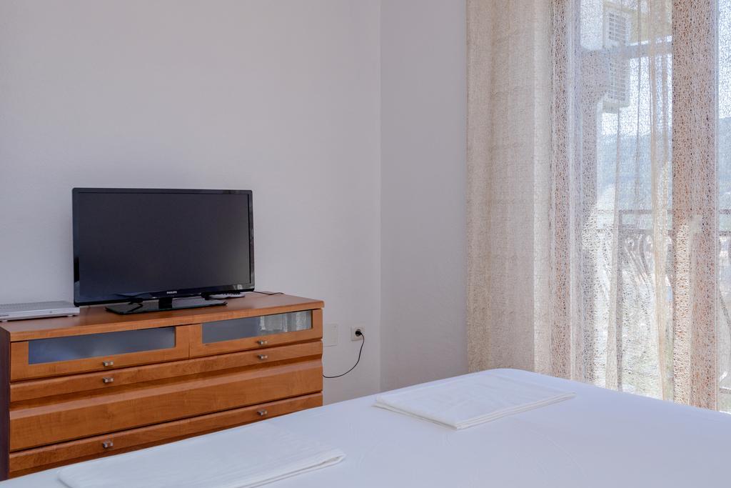 Mi Apartment Stari Grad  Zewnętrze zdjęcie