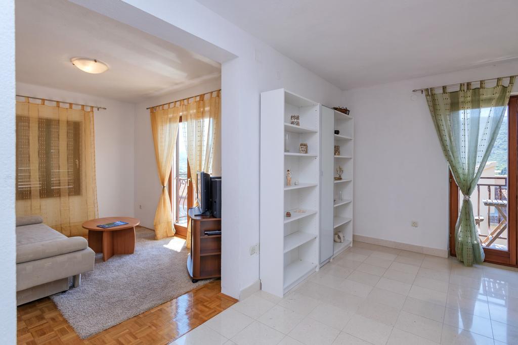 Mi Apartment Stari Grad  Zewnętrze zdjęcie
